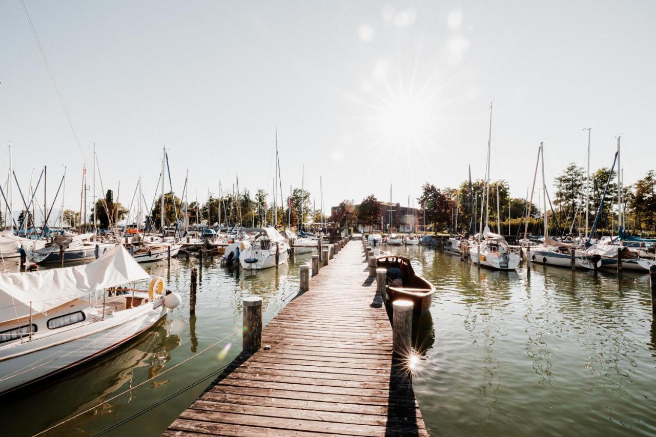 Chiemsee Ferienwohnung Gartenblick プリーン・アム・キームゼー エクステリア 写真